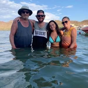 Meet your Posher, Jay